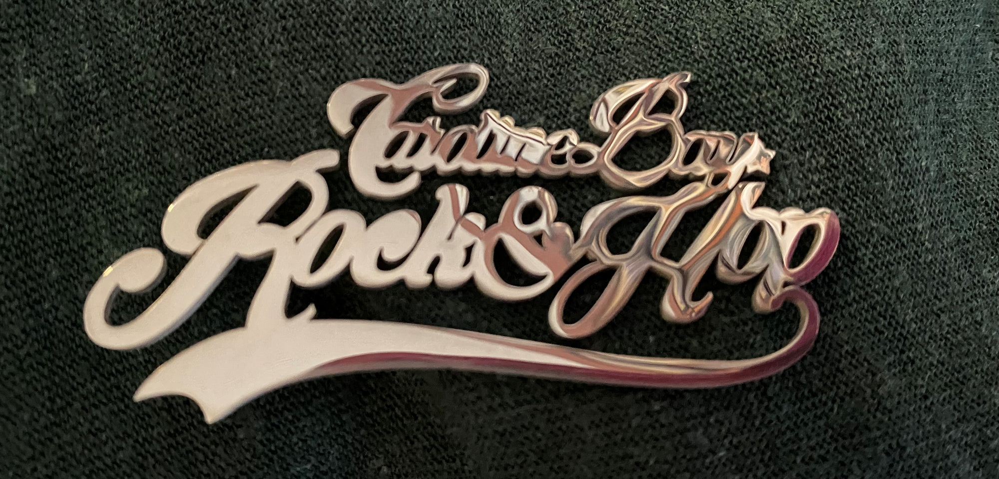 Caroline Bay Rock and Hop Pin