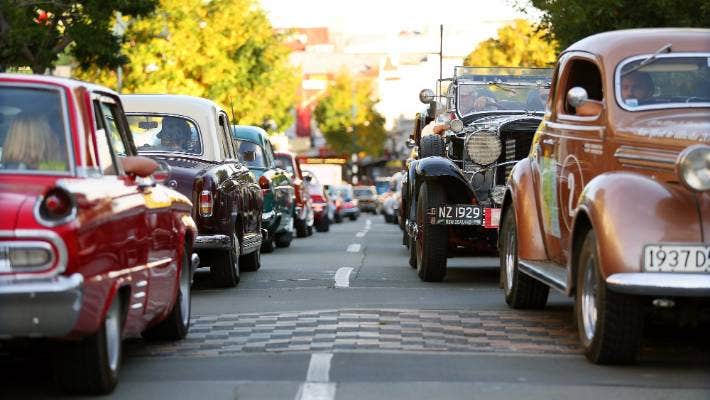 Cruises – Caroline Bay Rock & Hop